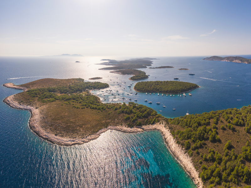 Hvar, Pakleni Isands
