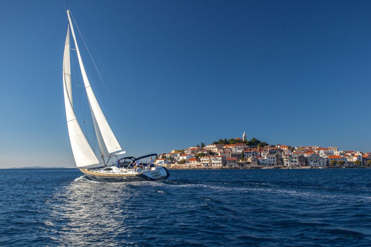Primosten sailing