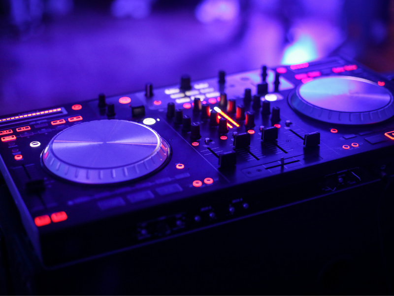 DJ station
