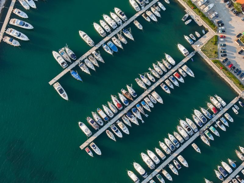 Rab marinas