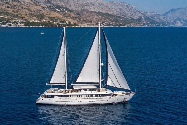 New Entry to the Otium Yachts fleet - MSY OMNIA