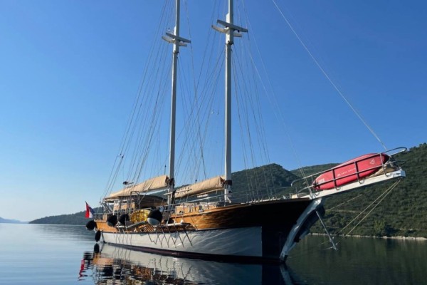 Secure Your Dream Voyage: May & June Availability on Gulet Libra