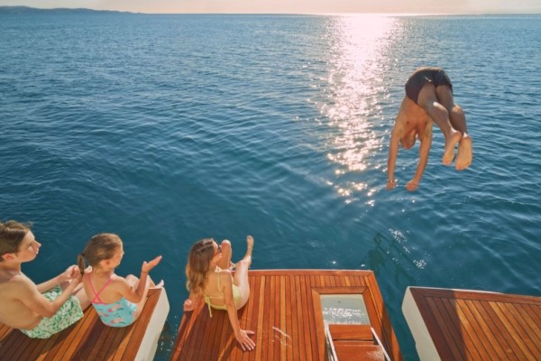 Tips and Tricks for a Successful Family Yacht Charter