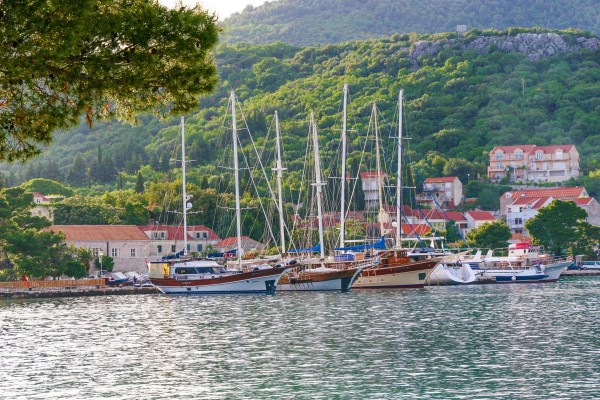 Why Book a Crewed Yacht Charter in Croatia?